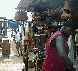 Hand craft market in Accra - Click picture for bigger format